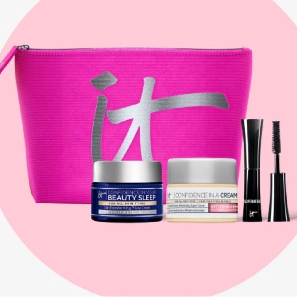 🤩IT cosmetics bundle